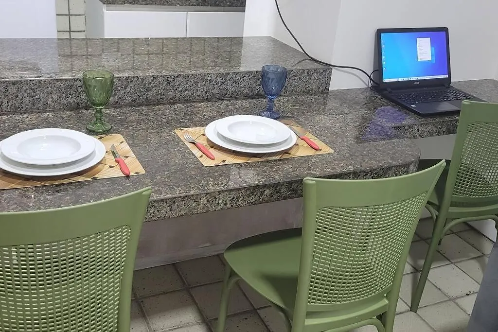 Apto A 200 Metros Da Praia. Piscina Na Cobertura. Recife Apartment